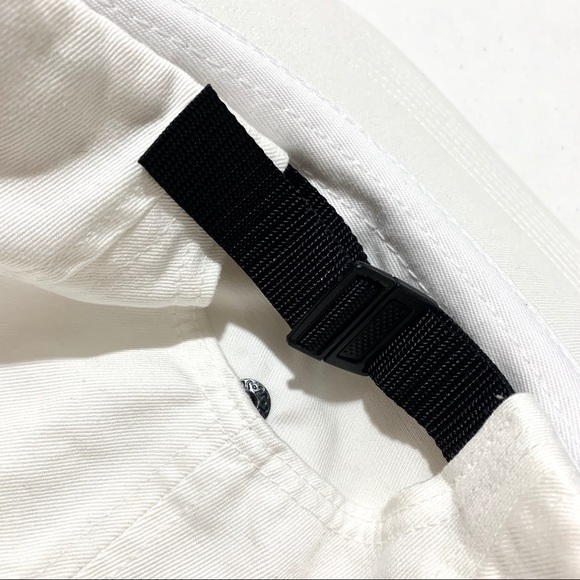 SUPREME White Snap Button Pocket Camp Cap - Picture 5 of 5
